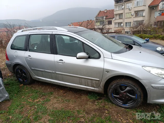 Продавам врати за Пежо 307 и 307 sw, снимка 2 - Части - 45120359