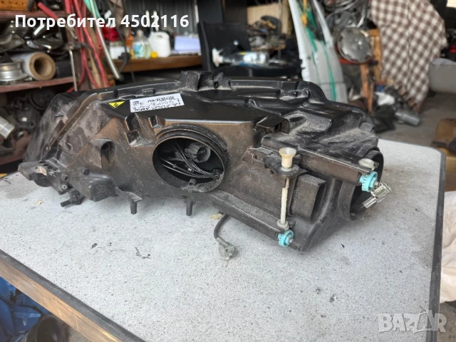 Десен фар за Audi a3 ксенон 2009 , снимка 3 - Части - 51125981