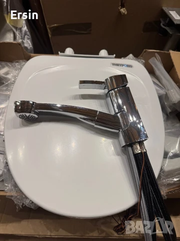 Смесител с издърпваща се душ слушалка REiCH (Свален от чисто нов Кемпер) Цена 260.00 лева