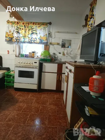 продава обзаведена къща, снимка 14 - Къщи - 56297140