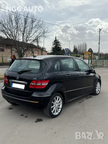 Mercedes-Benz B180 2.0 CDI 2007 г. – На части, снимка 4 - Автомобили и джипове - 49487580