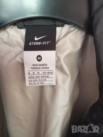Ветровка Nike Manchester , снимка 2 - Детски якета и елеци - 52208015