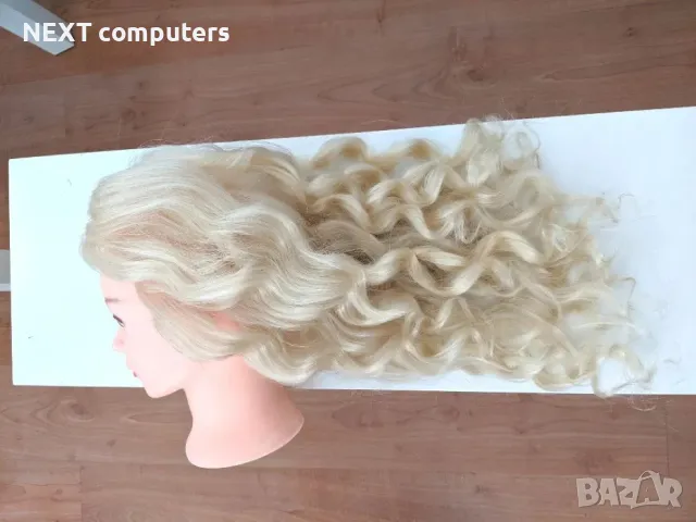 Фризьорска тренировъчна глава с ЕСТЕСТВЕНА коса 60см +стойка +аксесоар, снимка 7 - Фризьорски услуги - 47900107