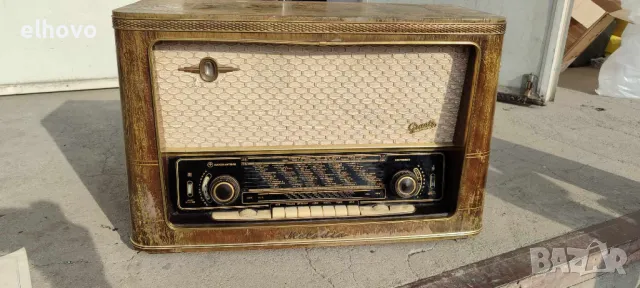 Старо лампово радио Graetz Melodia 4R/218