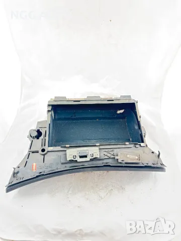 Жабка за БМВ Е46, BMW E46, 51 16 8 196 111, , снимка 2 - Части - 47986706