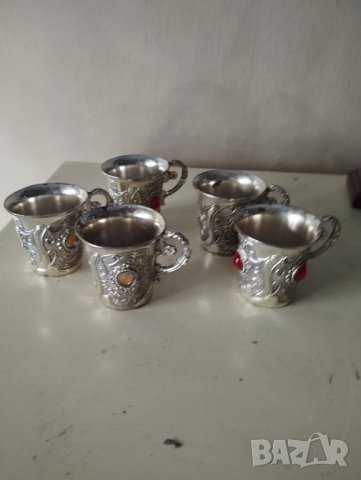 пет посребрени метални чаши-комплект, снимка 1 - Други ценни предмети - 41815430