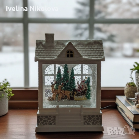 Снежна Коледна къщичка с Дядо Коледа – Идеален празничен акцент, снимка 2 - Декорация за дома - 52671406