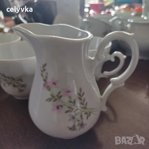 Латиерка и чашки, снимка 2 - Чаши - 49231169