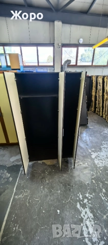 Продаваме трикрилни гардероби , снимка 9 - Гардероби - 52128046