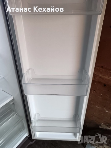 продавам хладилник Samsung side by side RS5HK4405SA