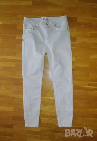 Отлични, Zara, EUR 40