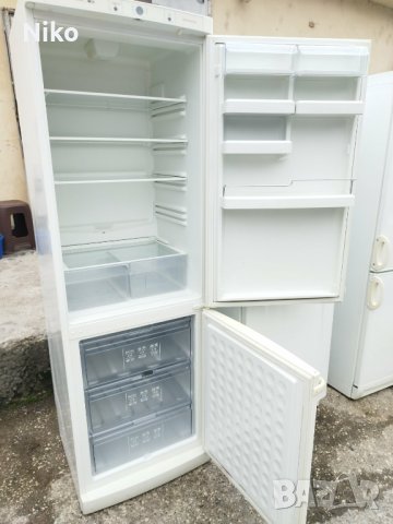 Хладилник с фризер Bosch , снимка 2 - Хладилници - 44395534
