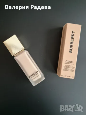  Фон дьо тен Burberry Beyond Wear Perfecting Matte  , снимка 2 - Декоративна козметика - 48238674