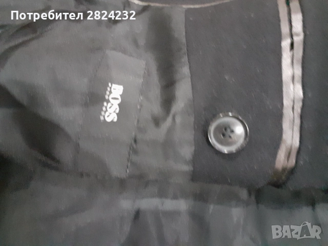 Мъжко палто на BOSS , снимка 4 - Палта - 52705001