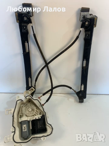 Преден ляв стъклоповдигач моторче модул Seat Altea (04-09)г. 1K0959793 