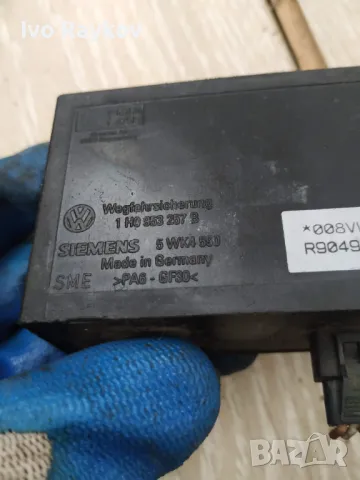 Модул, имобилаизер за VW GOLF MK3 , 1H0 953 257 B , снимка 2 - Части - 48001246