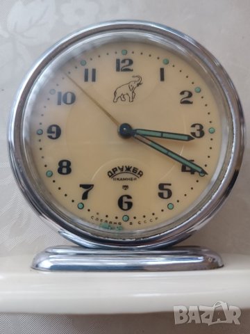 Настолен часовник Дружба 11 камъка, снимка 2 - Други - 40637405