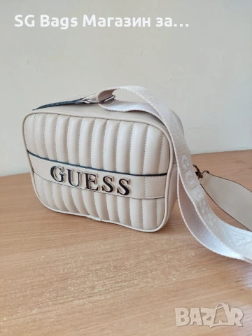 Guess дамска чанта през рамо хит модел код 228, снимка 9 - Чанти - 38530997