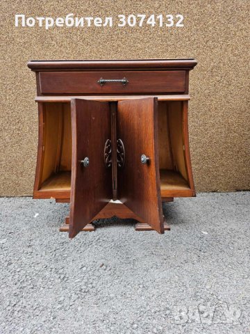 Интересен шкаф в ретро стил, снимка 4 - Шкафове - 33874954