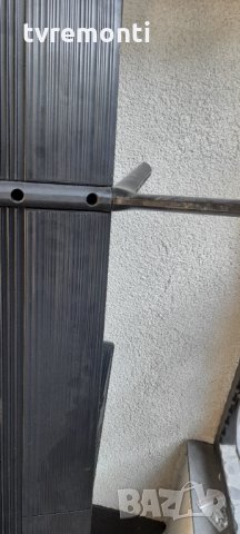 Стойкa за телевизор SAMSUNG модел QN65Q60RAL, снимка 2 - Части и Платки - 34333741