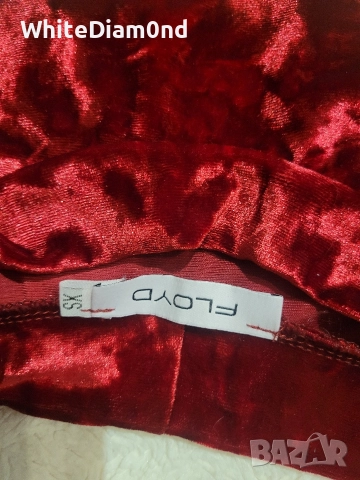 Уникална бордо кадифена рокля ХС, снимка 2 - Рокли - 52978857