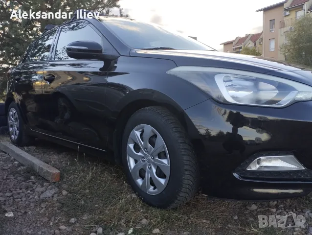Продавам Хюндай i20 1.2 газ/бензин , снимка 6 - Автомобили и джипове - 56246464