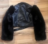 Кожено яке с косъм по ръкавите, снимка 2