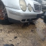Предна броня Clk w 208, снимка 3