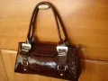 Лачена чанта носена броени пъти , снимка 2