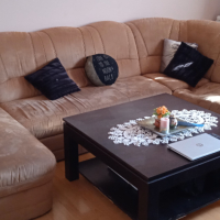 Продавам голям разтегателен диван, снимка 1 - Дивани и мека мебел - 44920570