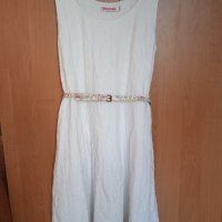 Бяла рокля , снимка 1 - Рокли - 41425190
