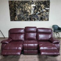 Кожен диван тройка цвят бордо с електрически релаксиращ механизъм, снимка 2 - Дивани и мека мебел - 42486554