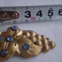 Стара красива щипка брошка  бронз, снимка 4 - Антикварни и старинни предмети - 39277557