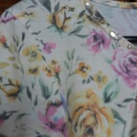 Цветна блузка, снимка 2 - Тениски - 40532440
