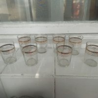 Стъклени ракиени чаши, снимка 1 - Сервизи - 39489505
