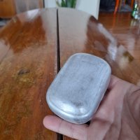 Стара алуминиева сапунерка, снимка 2 - Други ценни предмети - 44355496