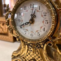 месингов часовник и свещник-Испания, снимка 2 - Антикварни и старинни предмети - 44498037
