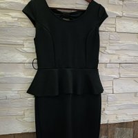 Дамска черна рокля м, снимка 2 - Рокли - 39153043