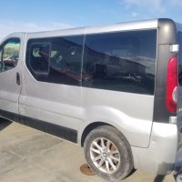 Рено трафик 2.0дци Renault Trafic 2.0dci на части, снимка 1 - Бусове и автобуси - 40674310