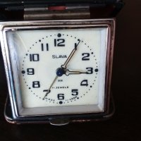стар  часовник слава.с кутия, снимка 1 - Антикварни и старинни предмети - 35774602