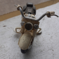 Мотор стара ламаринена играчка модел макет бял за колекция, снимка 3 - Антикварни и старинни предмети - 36141638