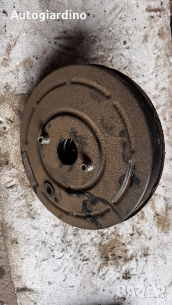 Серво усилвател / Спирачна помпа за Renault Scenic 2007 - 8200678376, снимка 1