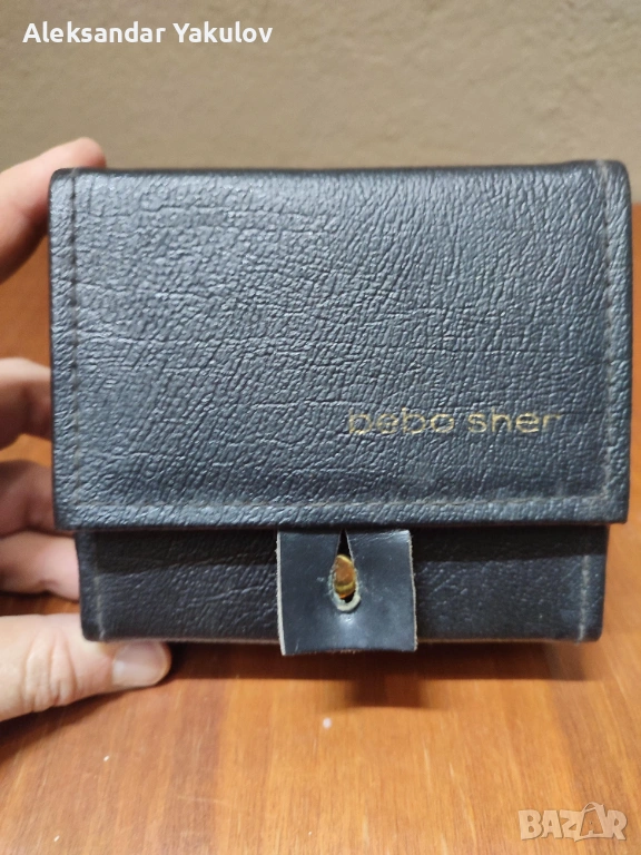 Продавам ретро електрическа самобръсначка с оригинален калъф, снимка 1