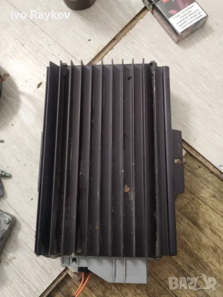 Усилвател антена за Mercedes-Benz M-Class SUV (W163) , A 163 820 27 89, снимка 1