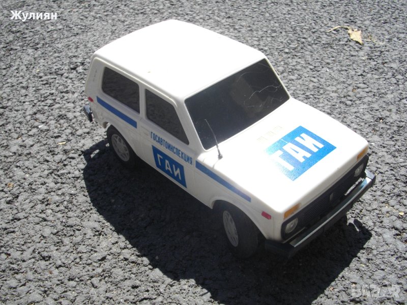 СССР ПЛАСТМАСОВА КОЛИЧКА ЛАДА НИВА ГАИ LADA NIVA, снимка 1