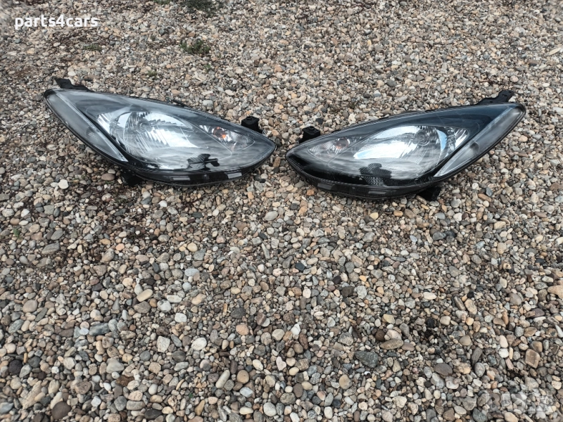 ляв и десен фар за мазда 2 07 - 14 MAZDA 2 , снимка 1