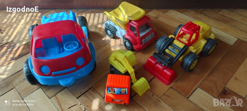 Лот Пластмасови камиончета, багер, фадрома, снимка 1