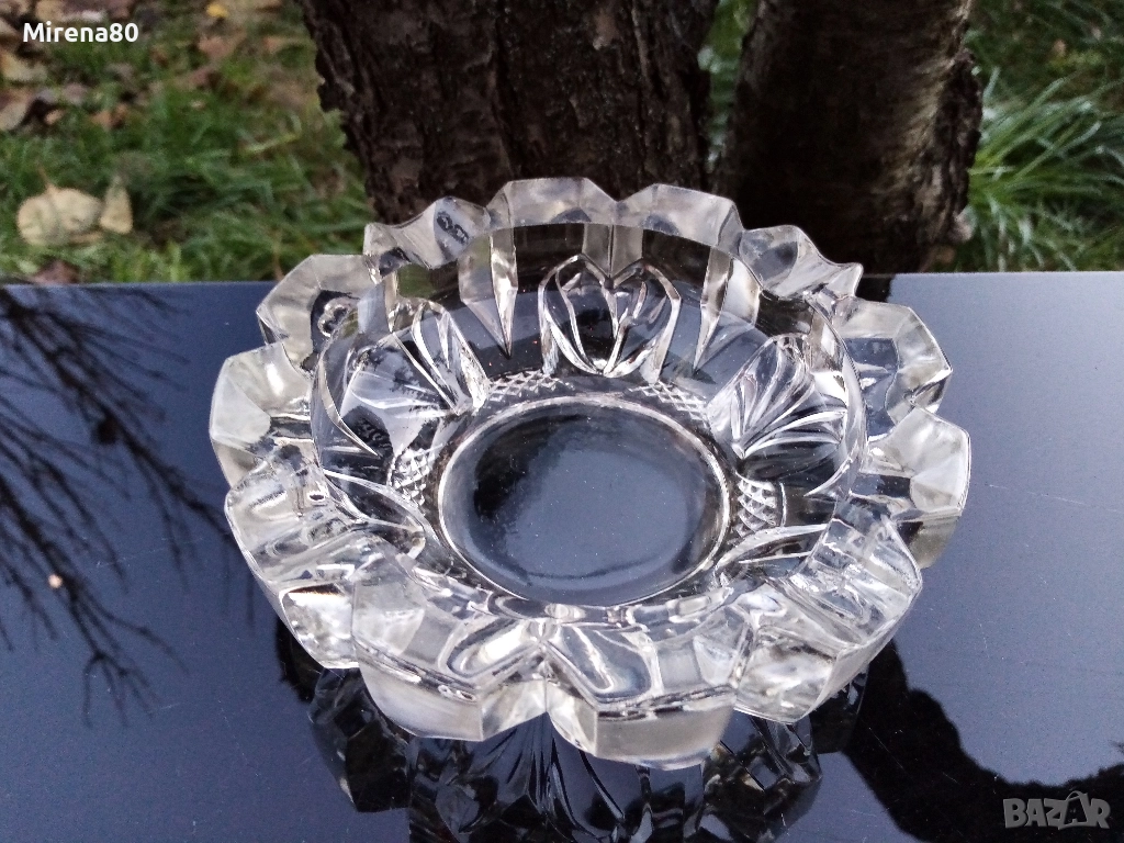 Ретро стъклен пепелник, снимка 1