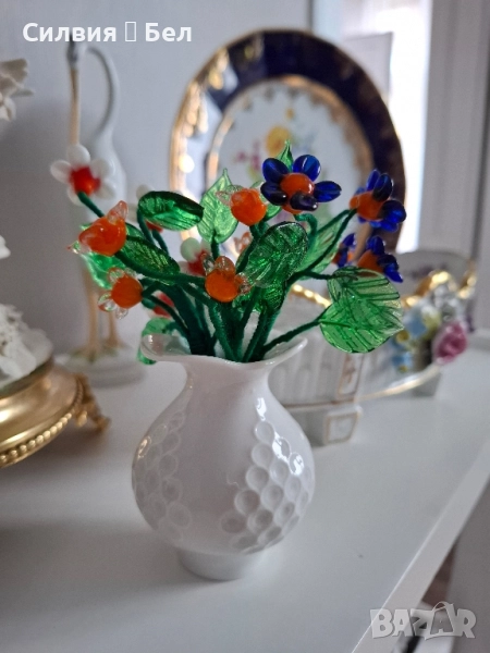 Мини вазичка Meissen *White Relief*, снимка 1