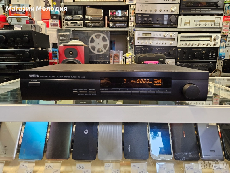 Тунер Yamaha TX-480 В отлично техническо и визуално състояние., снимка 1